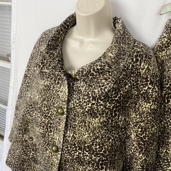 Talbots Velour Skirt Suit Womens 8P Brown Animal Print Jacket Skirt Set 8 Petite - Picture 3 of 16